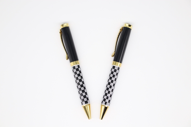 PN1056 Metal Pen/Roller Pen Tartan design