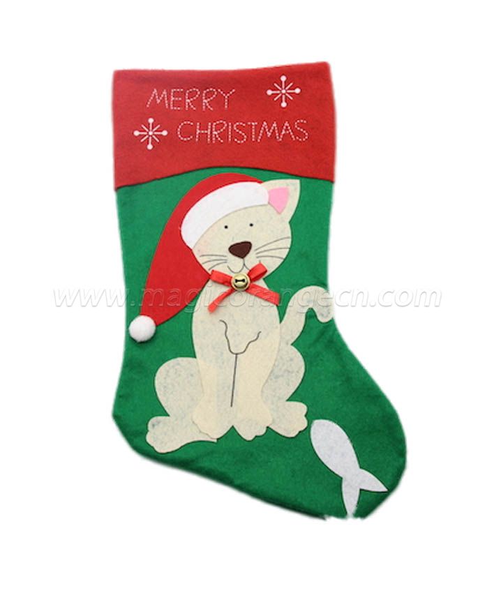 HPCM1005 Green White Christmas stocking with different characters