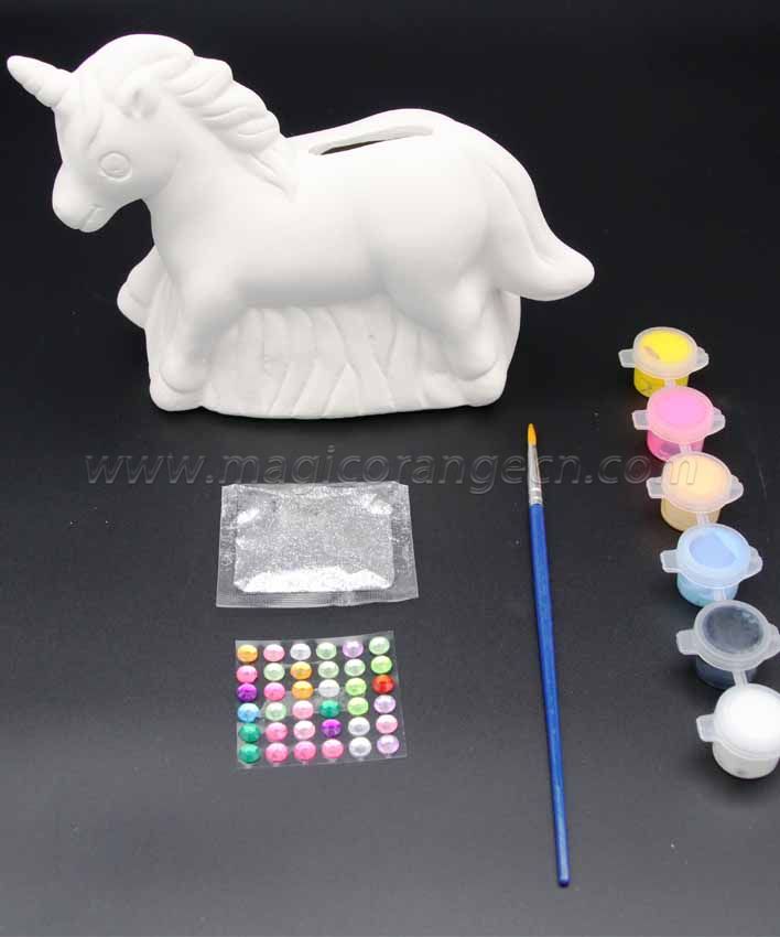 DYO201002 Glitter Ceramic Coin Bank Unicorn